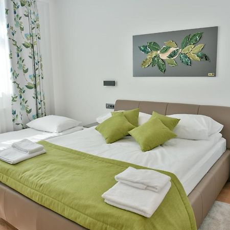 Hostel Green Donji Kraljevoc Esterno foto